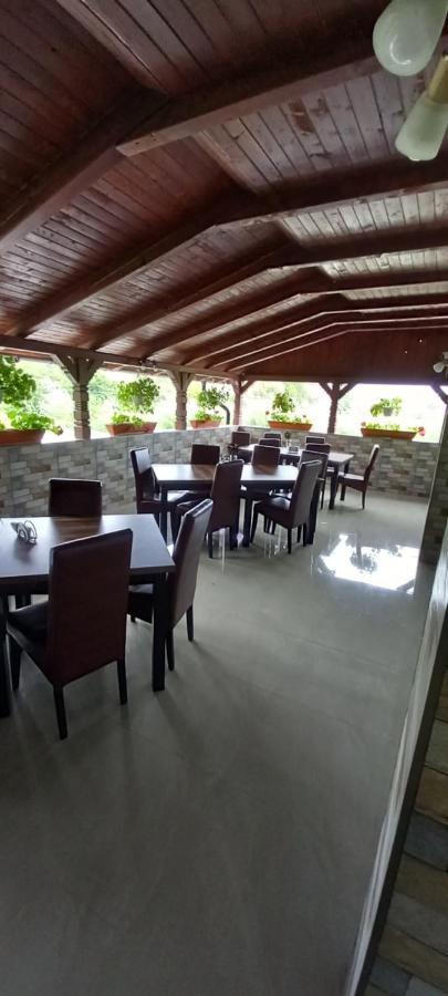 Pensiune Restaurant Alex Copalnic-Manastur Exterior photo